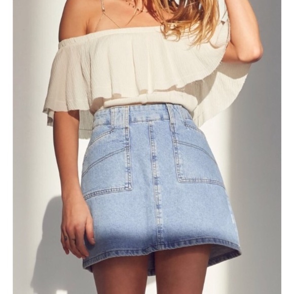 Urban Outfitters Dresses & Skirts - Urban Outfitters BDG Light Denim Skirt